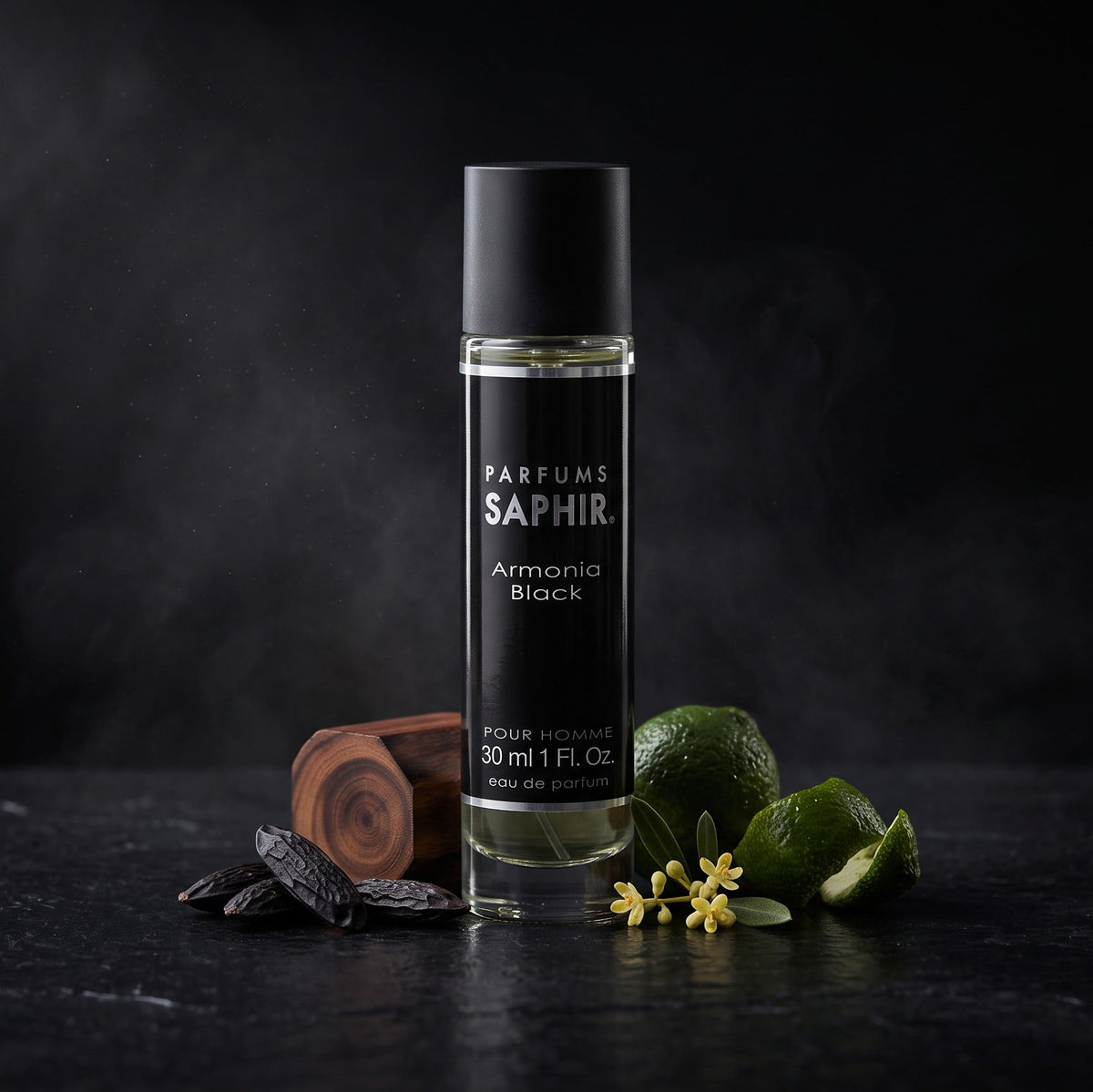 Saphir Parfums 30 ml Flakon. Der Duft Armonia Black mit Inhaltsstoffen.