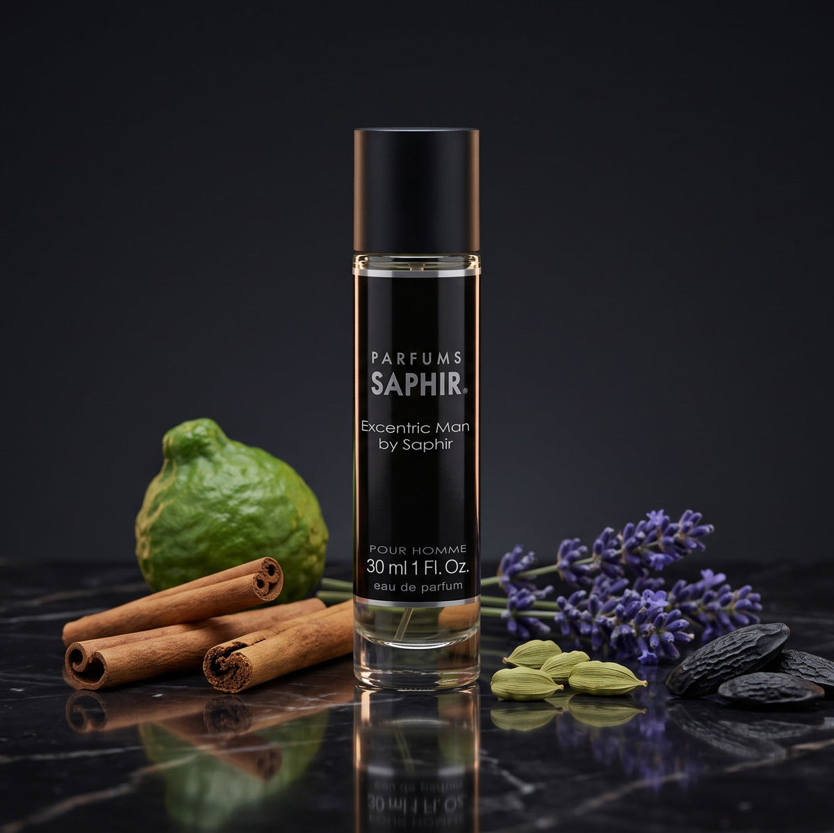 Saphir Parfums 30 ml Flakon. Der Duft Excentric Man by Saphir mit Inhaltsstoffen.